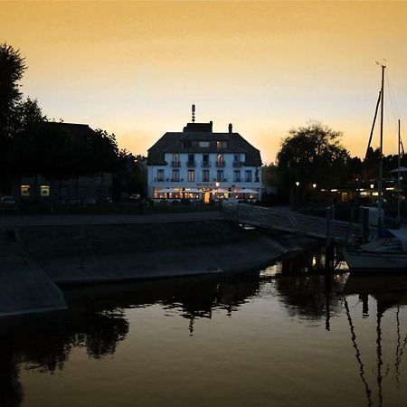 Hotel Schiff Am See Констанц Экстерьер фото
