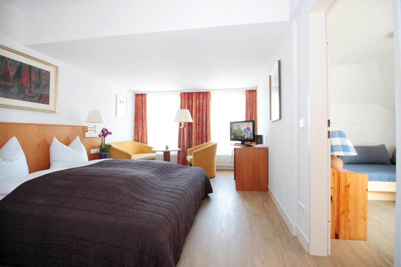 Hotel Schiff Am See Констанц Экстерьер фото