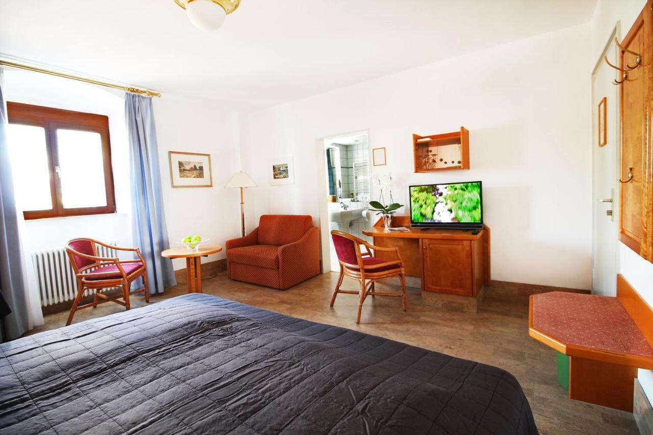 Hotel Schiff Am See Констанц Экстерьер фото